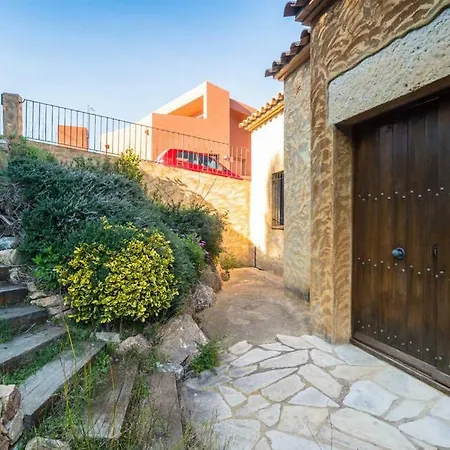 Aiguablava Sleeps 4 *