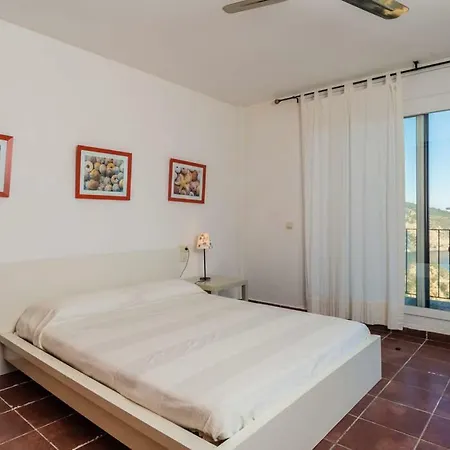 Aiguablava Sleeps 4 Casa vacanze